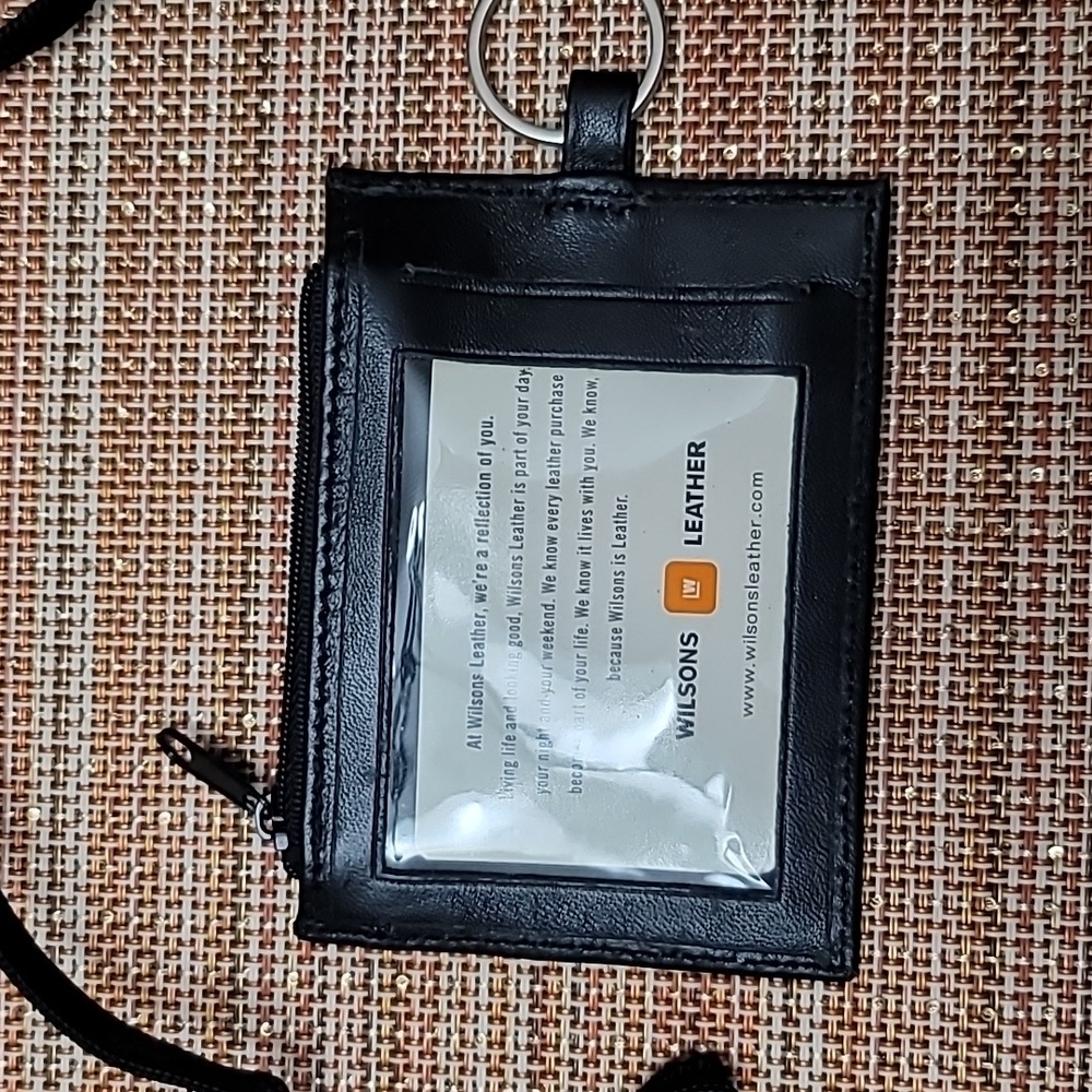Wilsons leather ID holder, new